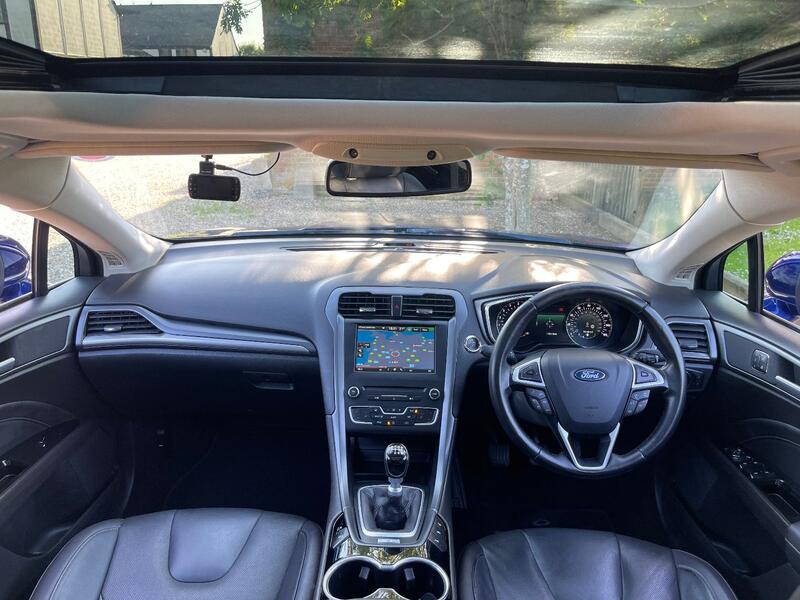 FORD MONDEO