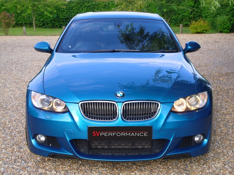 View BMW 3 SERIES 325D - Individual Atlantis Blue - Sat Nav - Xenons