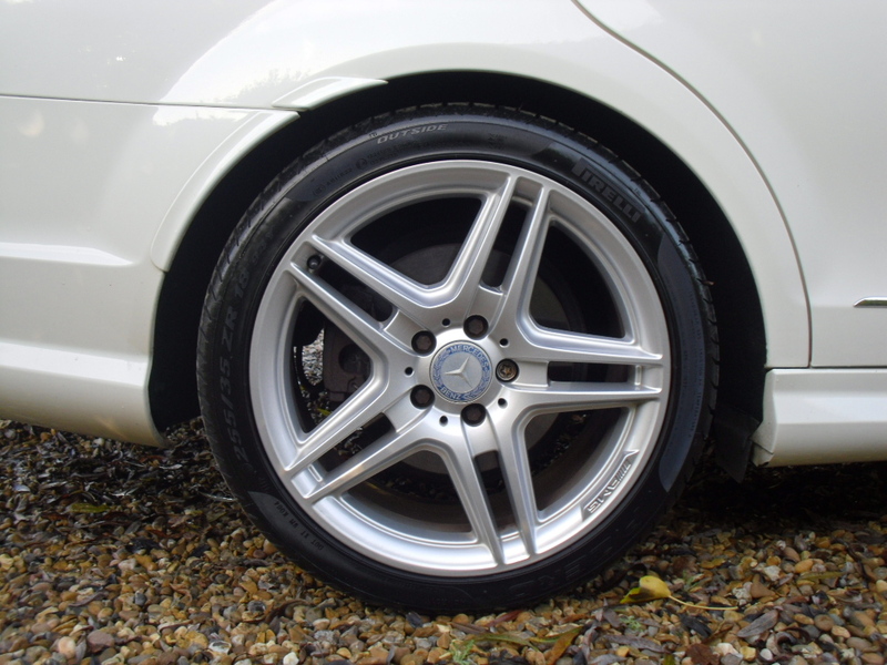 MERCEDES-BENZ C CLASS